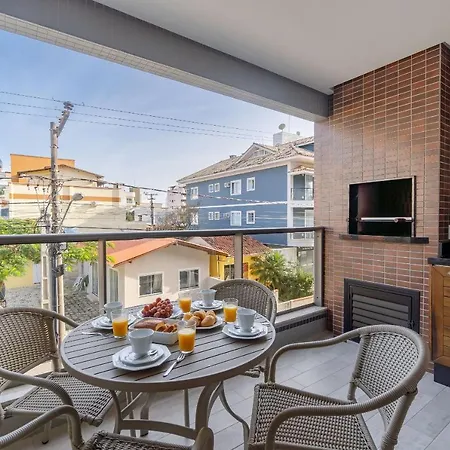Porto Madero - Apartamento em Condo com Piscina-2
